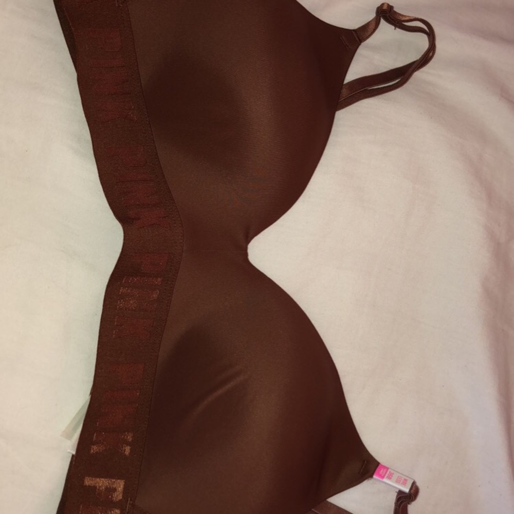 pink vs bra